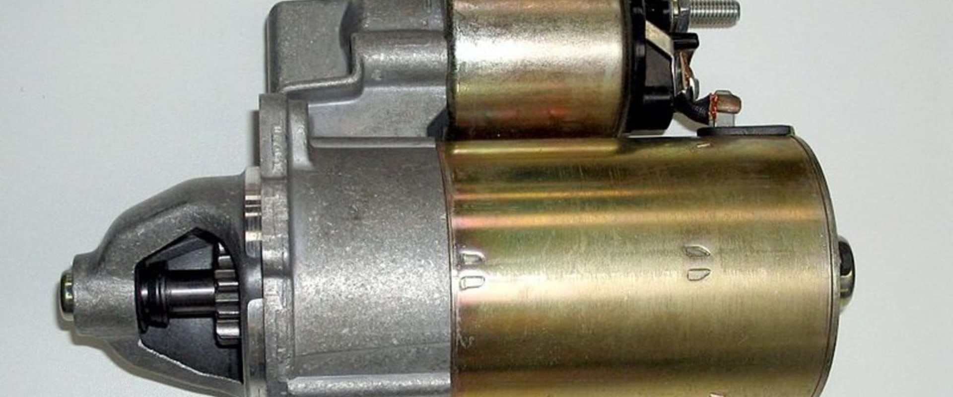 Can a bad starter cause electrical problems?