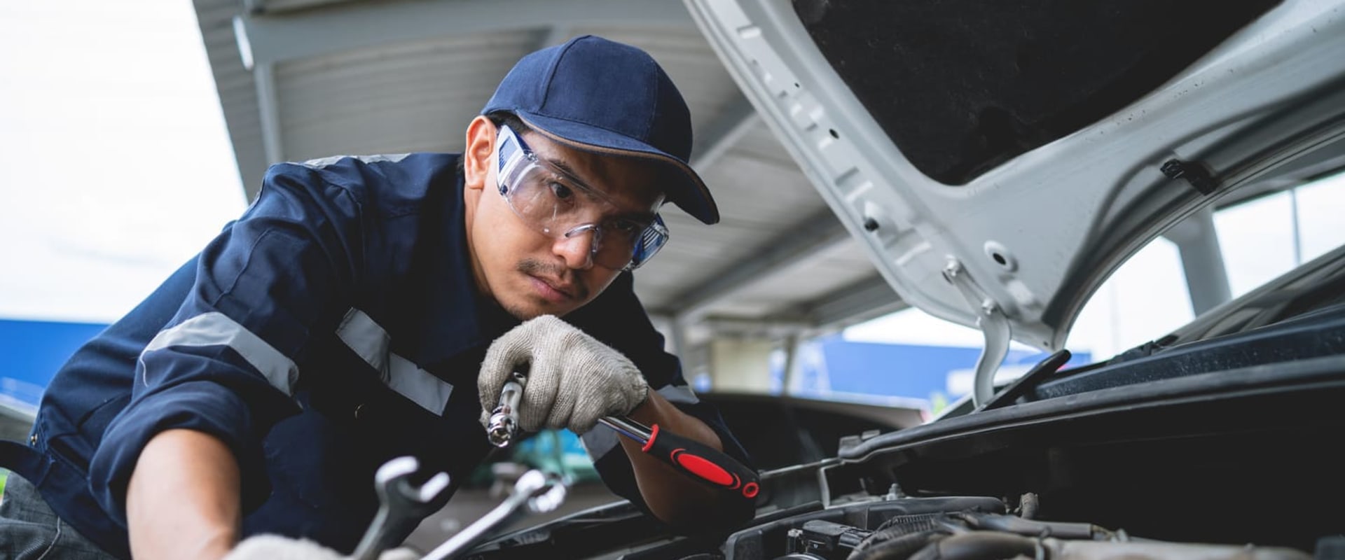How do i make sure i don't get scammed by a mechanic?