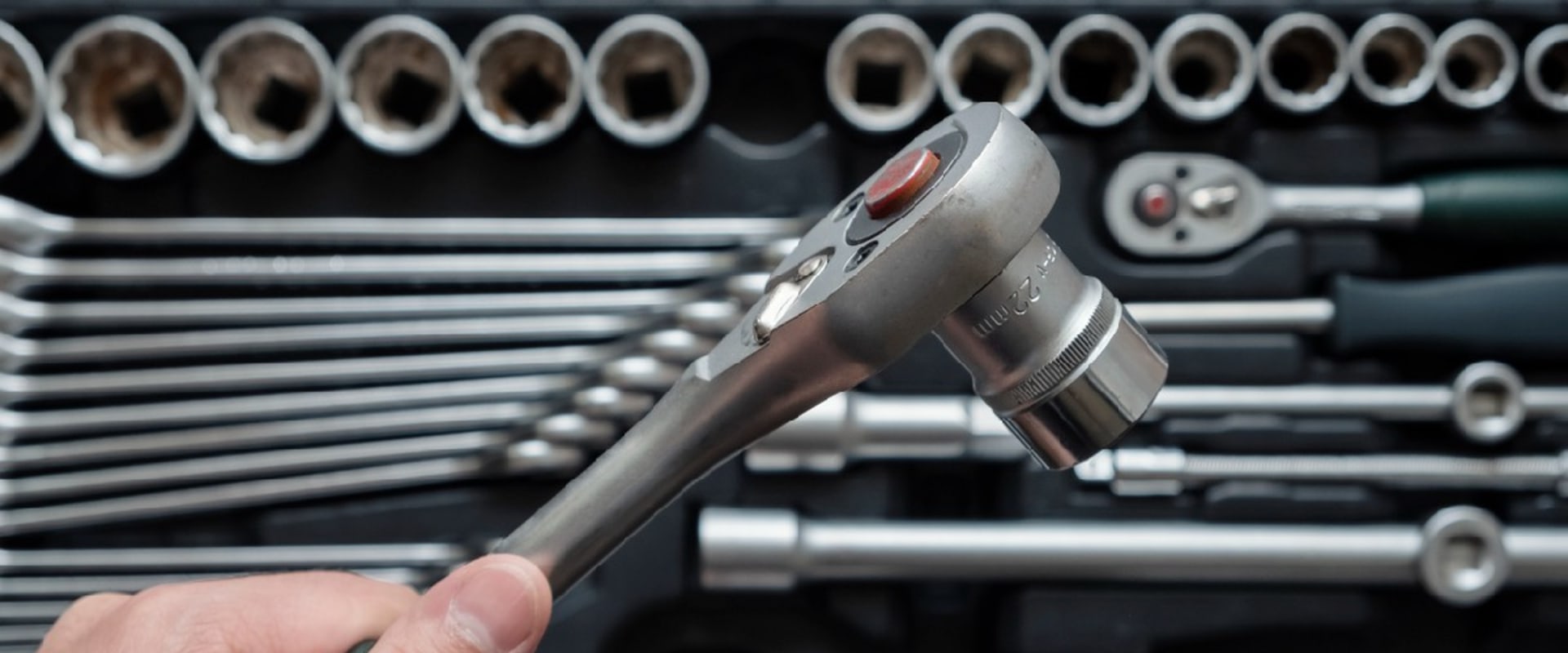 What do you think are 5 important tools for a mechanic?
