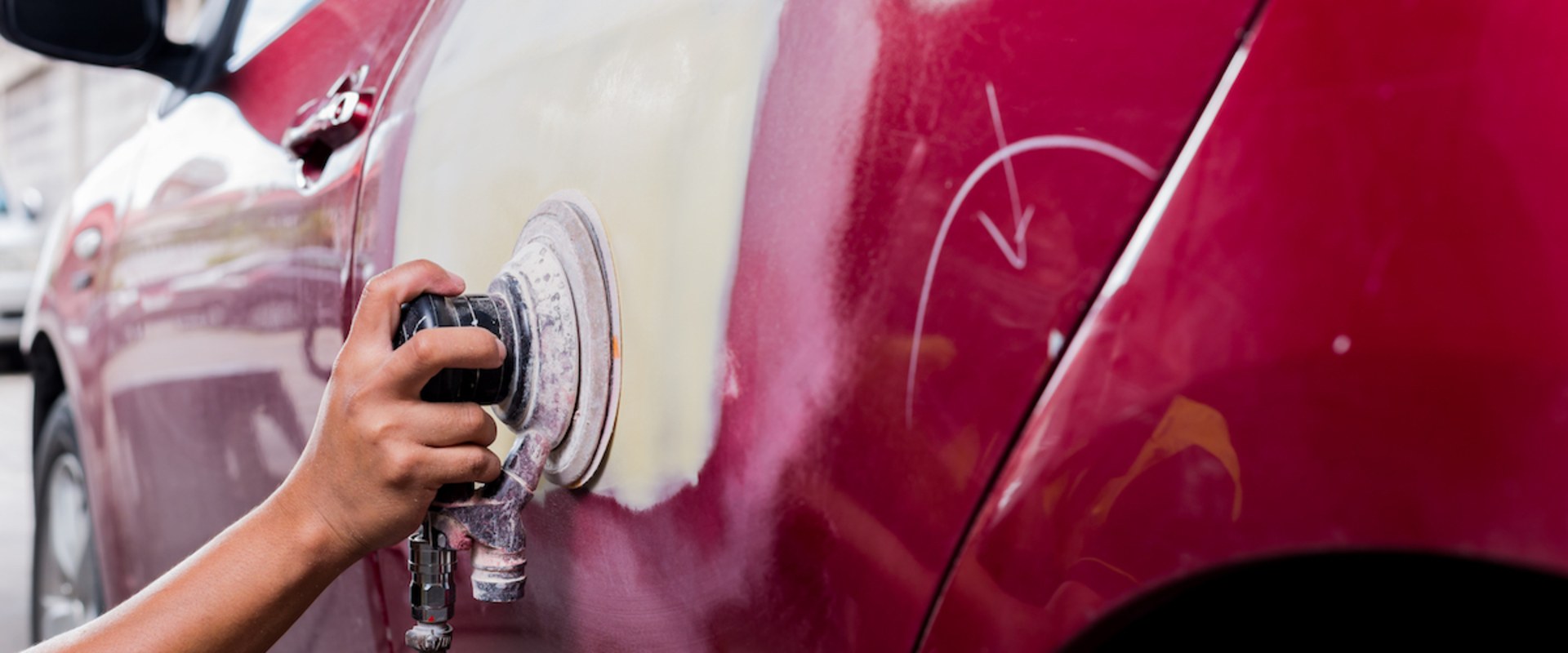 How do you check a car body?