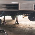 What are signs of suspension problems?