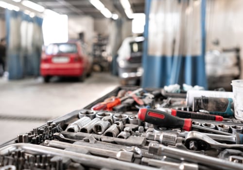 What safety tools should be used in a mechanic workshop?